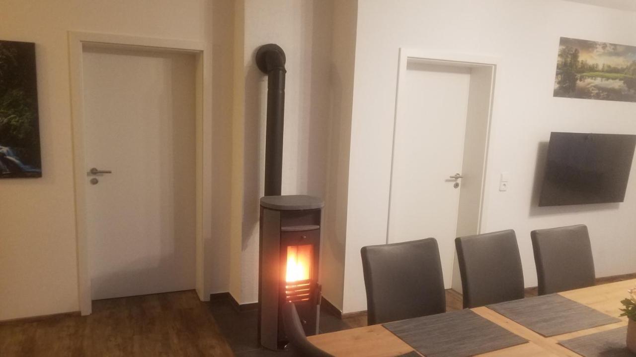 Ferienwohnung Sonnenschein ラインハウゼン エクステリア 写真